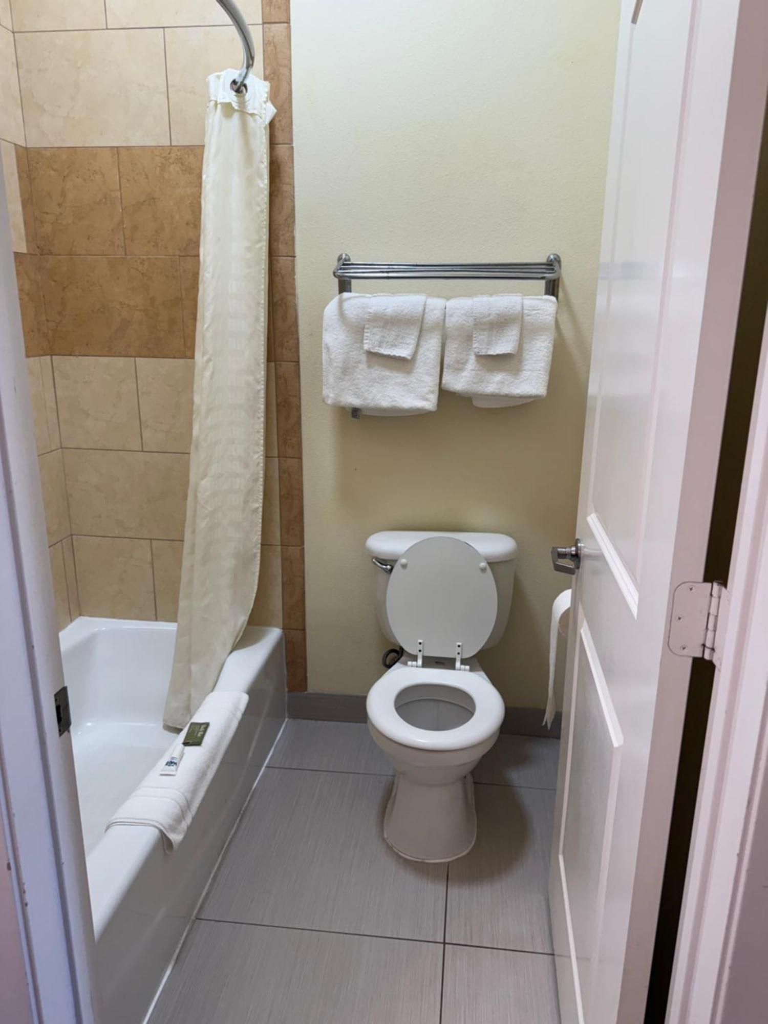 Executive Inn And Suites 피츠버그 외부 사진